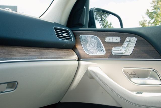 new 2026 Mercedes-Benz GLE 450 car, priced at $83,825
