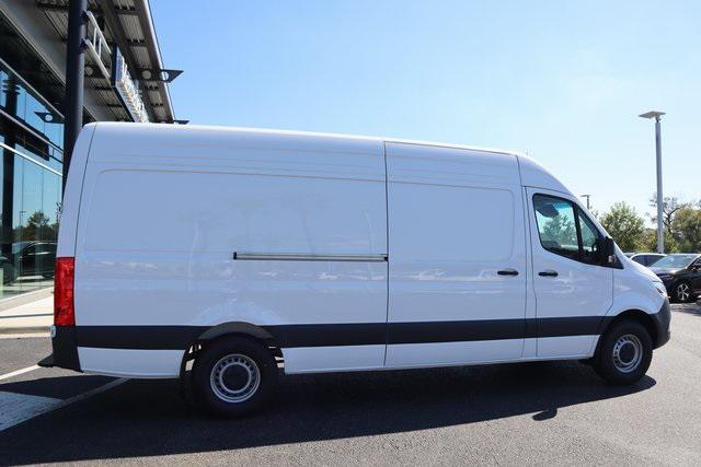 used 2024 Mercedes-Benz Sprinter 2500 car, priced at $55,400