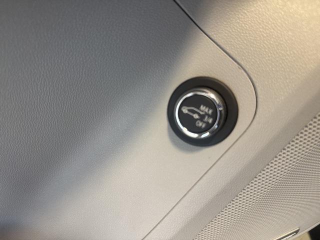 used 2021 GMC Acadia car, priced at $23,491