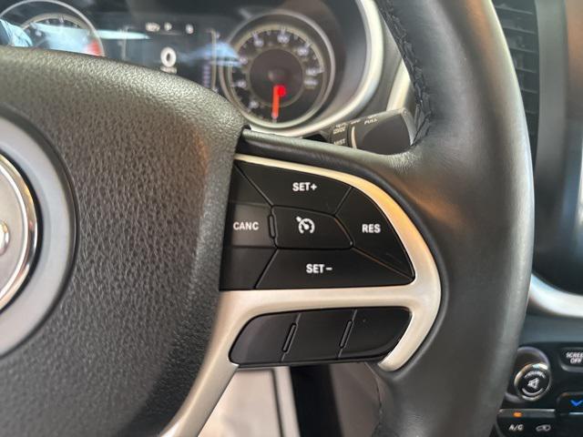 used 2018 Jeep Cherokee car, priced at $13,999