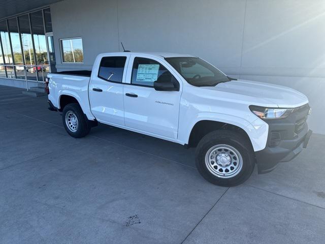 new 2024 Chevrolet Colorado car, priced at $32,135