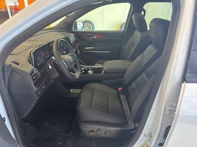 new 2026 Chevrolet Traverse car, priced at $56,227