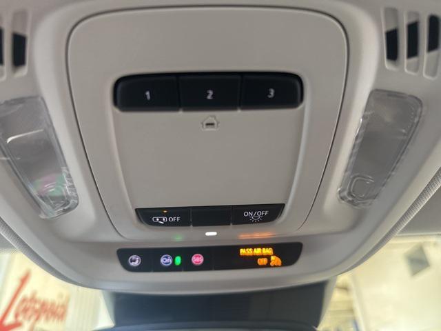 new 2025 Buick Envision car, priced at $42,240