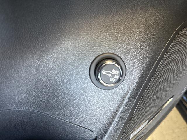 new 2025 Buick Envision car, priced at $42,240