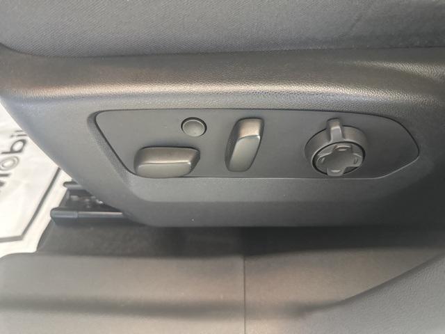 used 2022 Buick Envision car, priced at $32,999