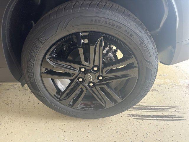 new 2025 Chevrolet Trax car, priced at $26,062