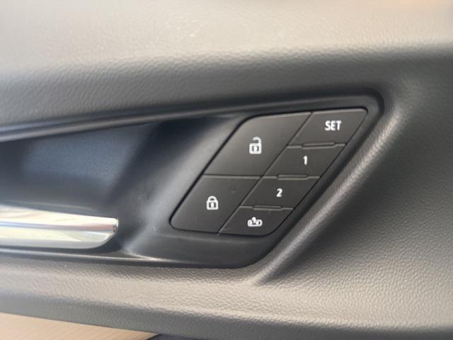 new 2026 Chevrolet Equinox car, priced at $38,665