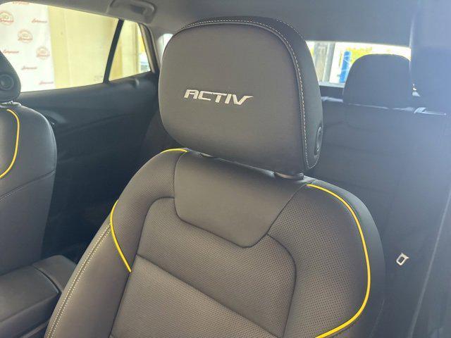 new 2025 Chevrolet Trax car, priced at $26,062