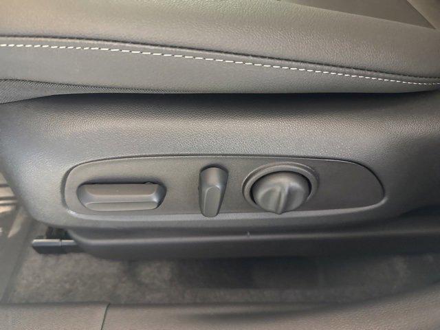 new 2025 Chevrolet Trax car, priced at $26,062