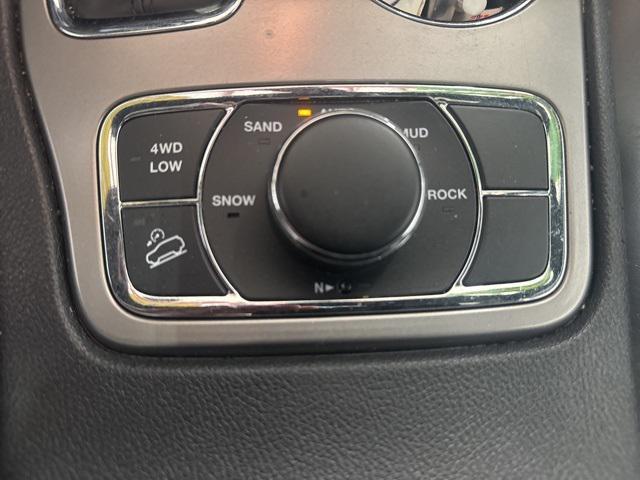 used 2020 Jeep Grand Cherokee car, priced at $24,999