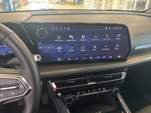 used 2025 Chevrolet Traverse car, priced at $36,750
