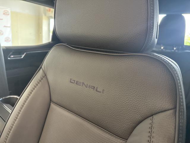 new 2025 GMC Sierra 1500 car, priced at $80,550