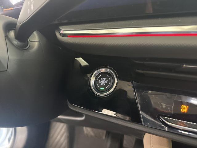 new 2025 Buick Envision car, priced at $39,245