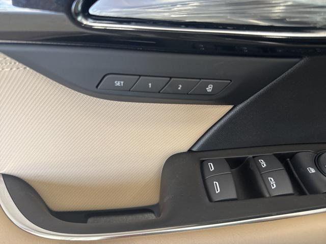 new 2025 Buick Envision car, priced at $39,245