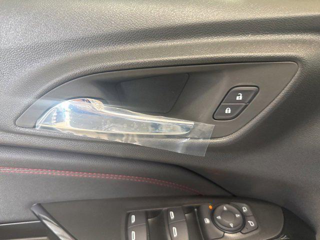 new 2025 Chevrolet Trax car, priced at $26,571