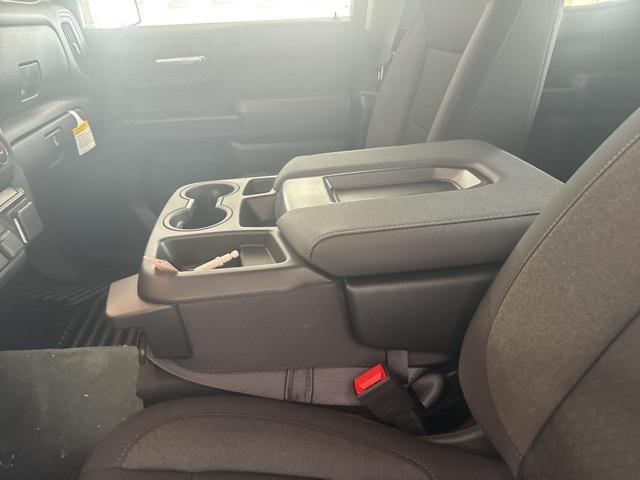new 2025 Chevrolet Silverado 1500 car, priced at $52,660