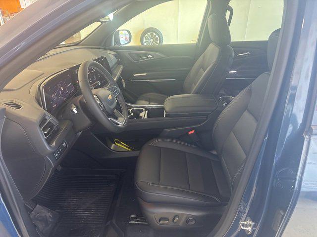 new 2026 Chevrolet Traverse car, priced at $43,340