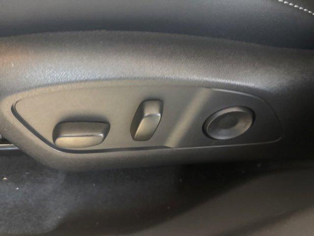 new 2026 Chevrolet Traverse car, priced at $43,340