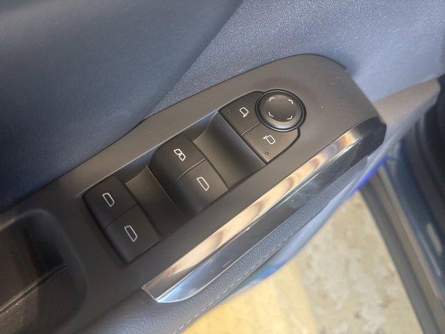 new 2026 Chevrolet Traverse car, priced at $43,340