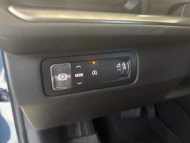 new 2026 Chevrolet Traverse car, priced at $43,340