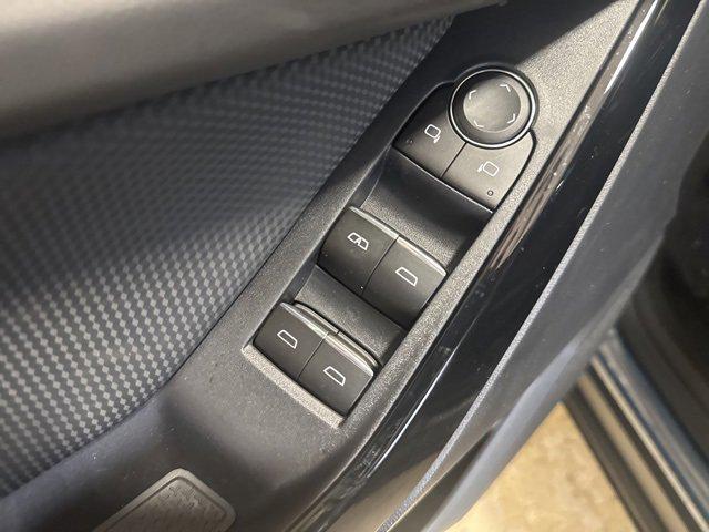 new 2026 Chevrolet Equinox car, priced at $37,698