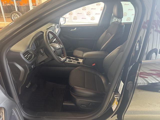 used 2024 Ford Escape car, priced at $24,999