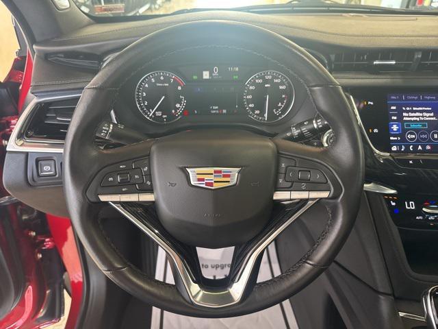 used 2025 Cadillac XT6 car, priced at $48,999