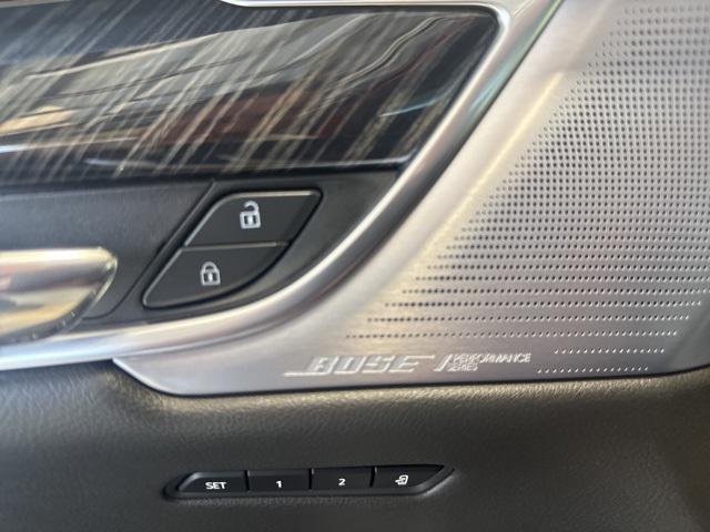 used 2025 Cadillac XT6 car, priced at $48,999