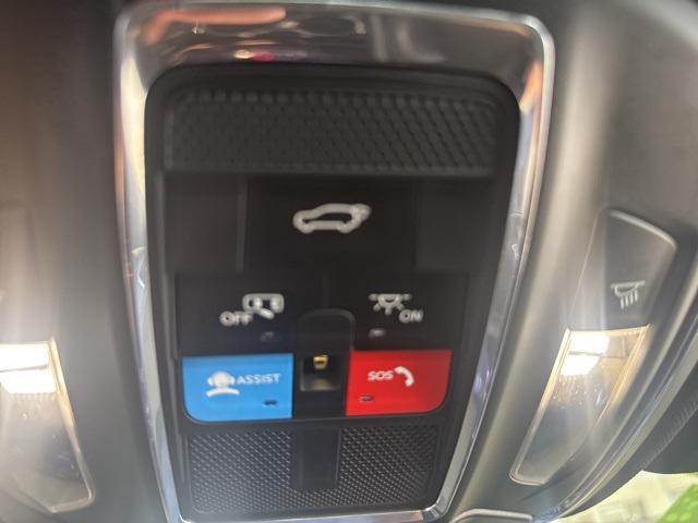 used 2023 Jeep Grand Cherokee car, priced at $31,791