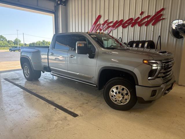 new 2025 Chevrolet Silverado 3500 car, priced at $93,165