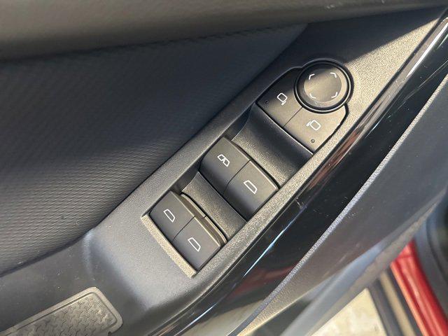 new 2026 Chevrolet Equinox car, priced at $30,123