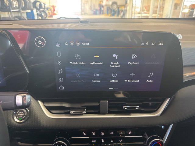 new 2026 Chevrolet Equinox car, priced at $30,123