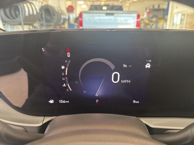 new 2025 Buick Envista car, priced at $28,085