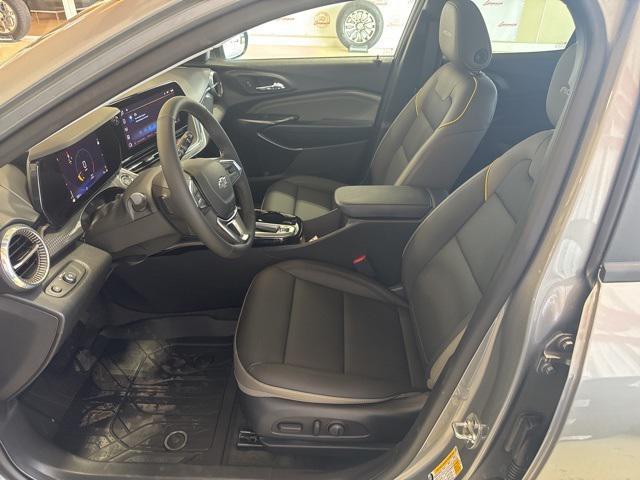 new 2025 Chevrolet Trax car, priced at $27,085