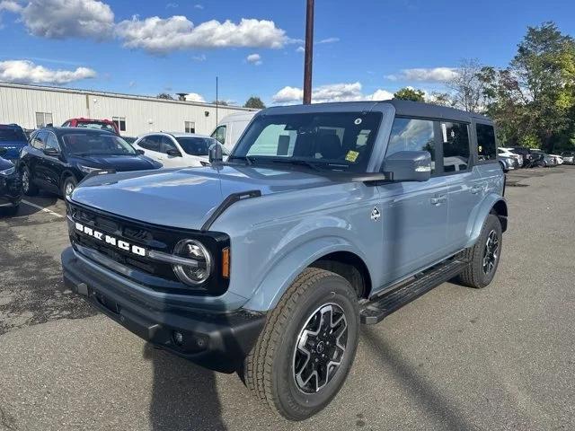 new 2024 Ford Bronco car, priced at $54,488