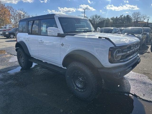 new 2024 Ford Bronco car, priced at $60,425