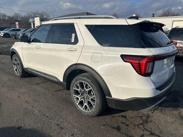 new 2025 Ford Explorer car, priced at $59,630