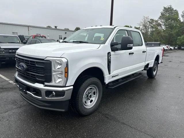 new 2024 Ford F-350 car, priced at $67,180