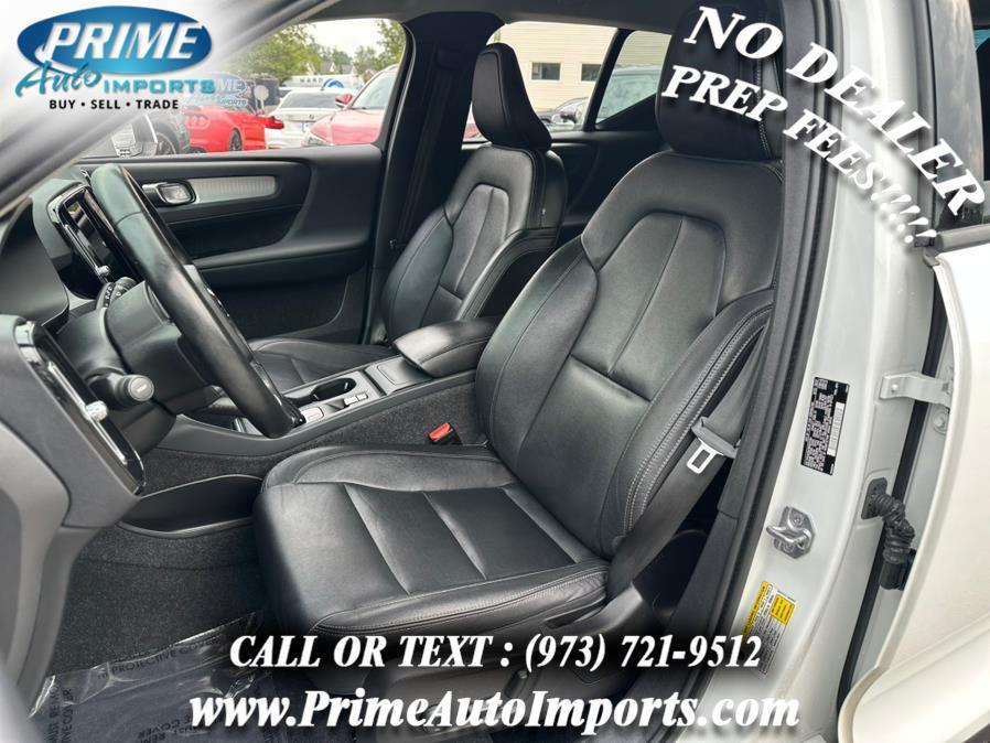 used 2021 Volvo XC40 car, priced at $16,990