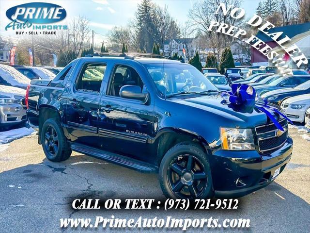 used 2013 Chevrolet Avalanche car, priced at $9,990