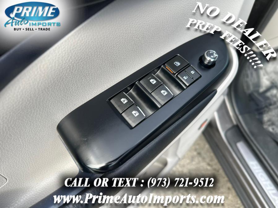 used 2014 Toyota Highlander car, priced at $16,490