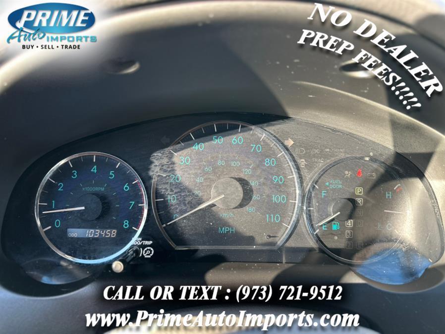 used 2006 Toyota Sienna car, priced at $6,500