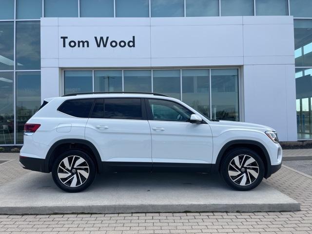 new 2025 Volkswagen Atlas car, priced at $43,983