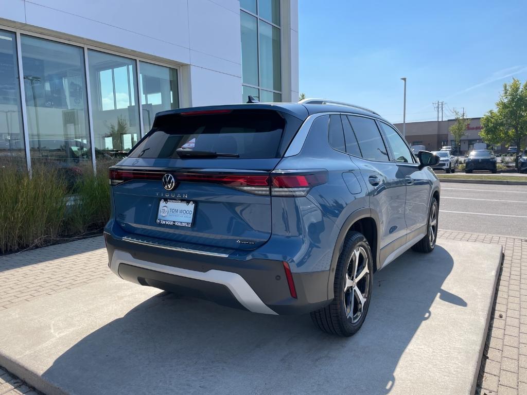 new 2025 Volkswagen Tiguan car, priced at $35,602
