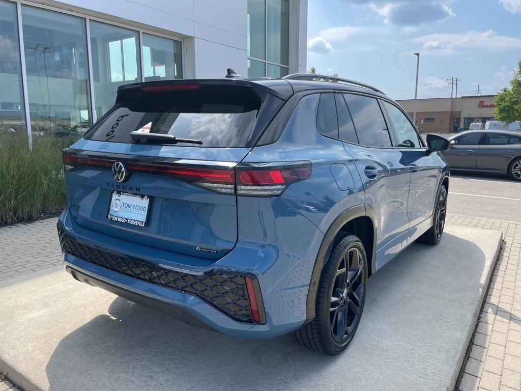 new 2025 Volkswagen Tiguan car, priced at $38,105