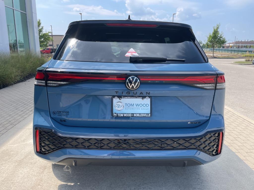 new 2025 Volkswagen Tiguan car, priced at $38,105