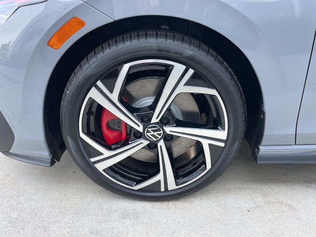 new 2025 Volkswagen Golf GTI car, priced at $39,104
