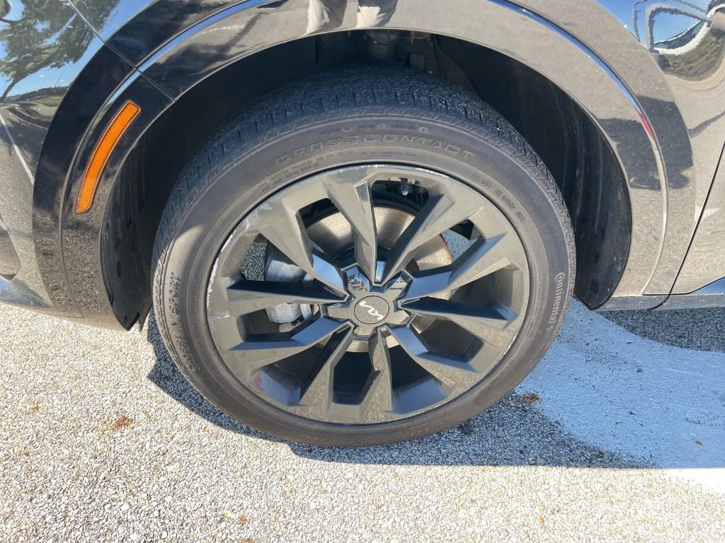 used 2022 Kia Sorento car, priced at $30,929