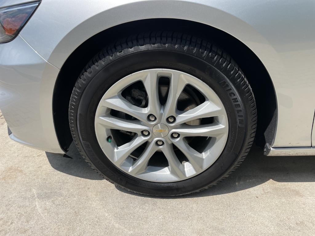used 2018 Chevrolet Malibu car, priced at $14,291