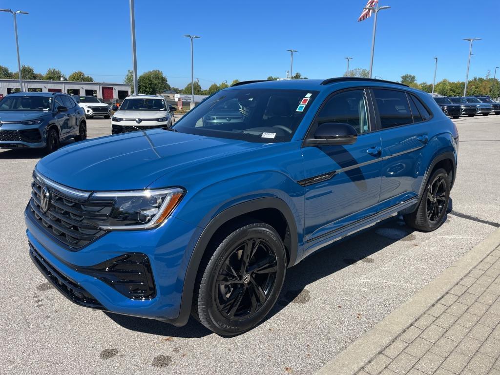 new 2026 Volkswagen Atlas Cross Sport car